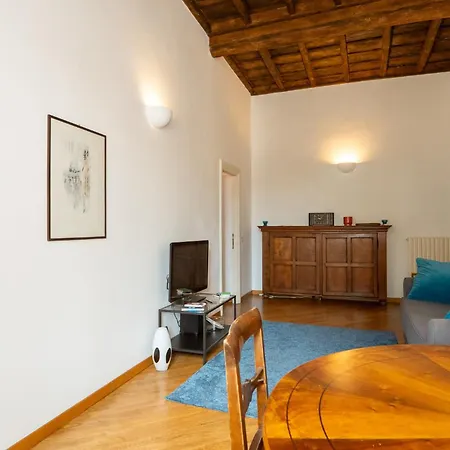 Apartment Beyond The Tiber Trastevere Rom